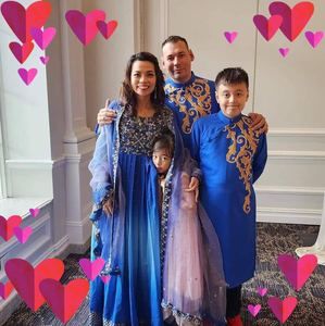 Meet your Posher, Dee